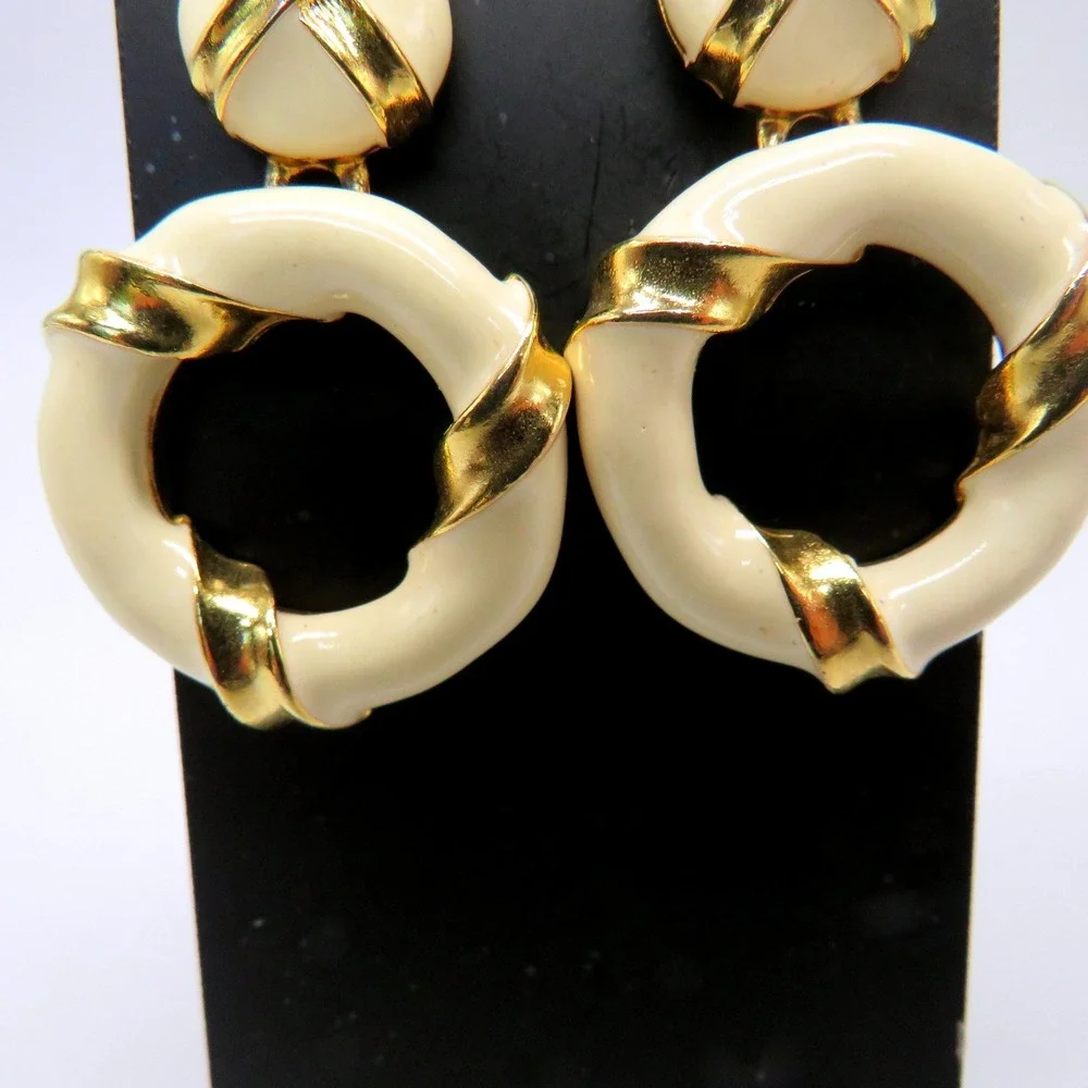 Vintage Cream Enamel Gold Tone Door Knocker Hoop Drop Earrings 1.5 Inch